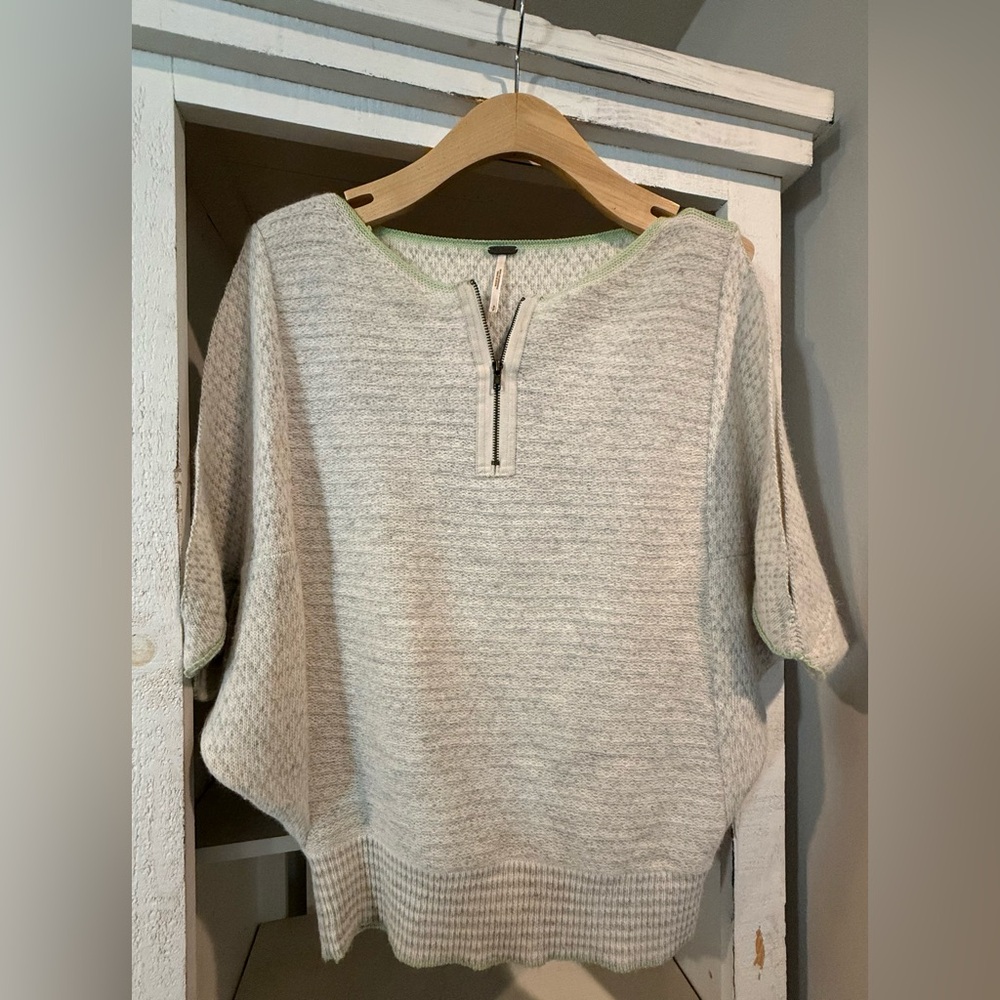 Free People Knit Dolman Sleeve Sweater Poncho Style SM - Picture 3 of 7